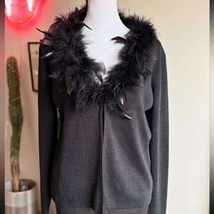 Joseph A. Qu'est VTG 90s/Y2K Silk Knit Cardigan Top w/ Feather Trim